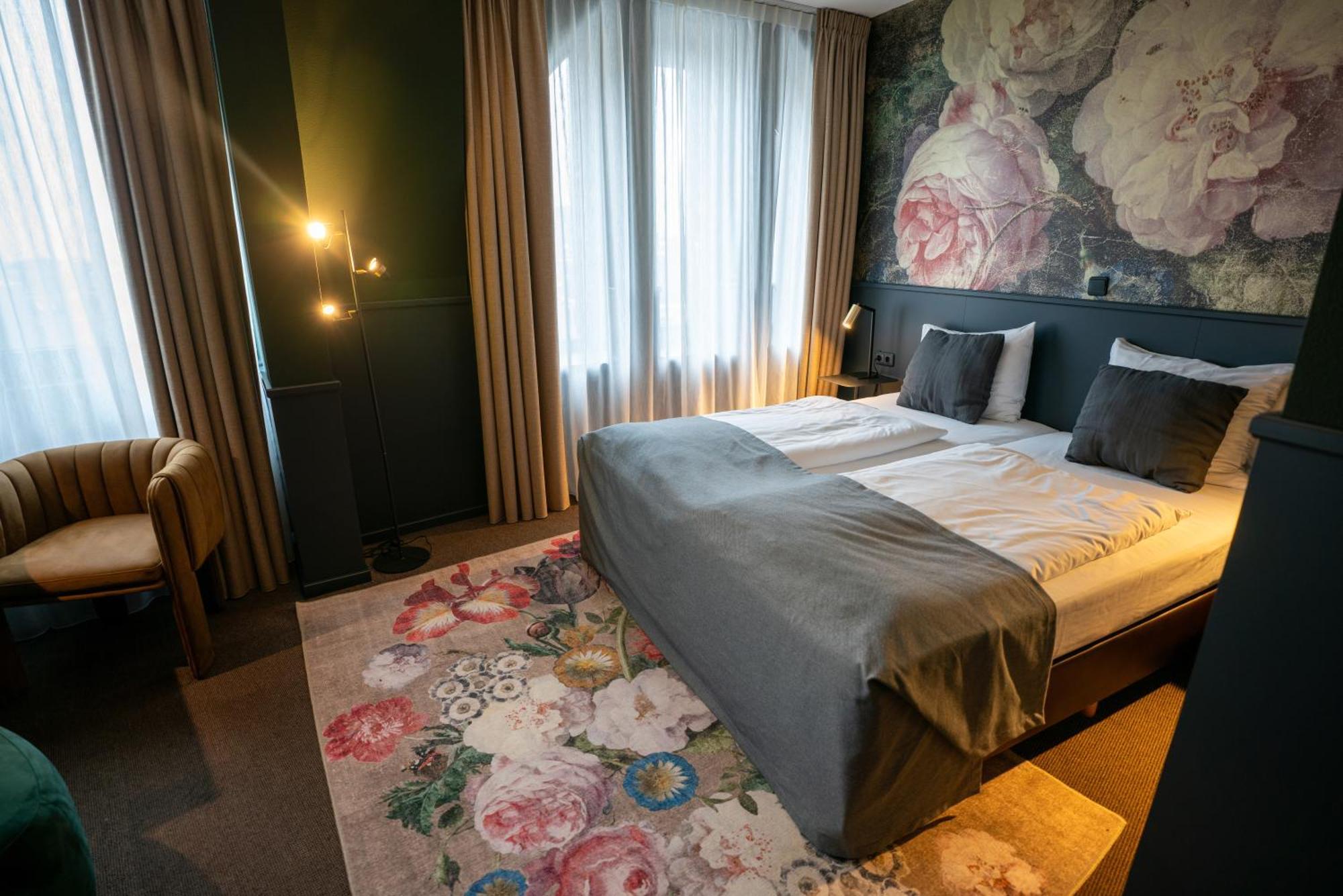 Stadshotel Heerlen Bagian luar foto