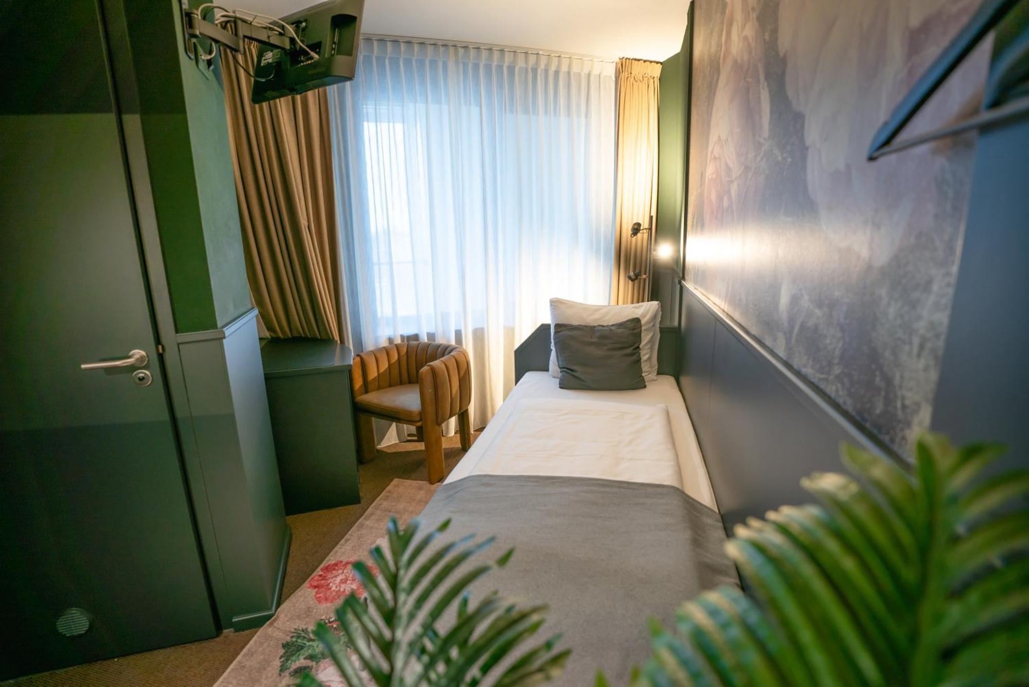 Stadshotel Heerlen Bagian luar foto